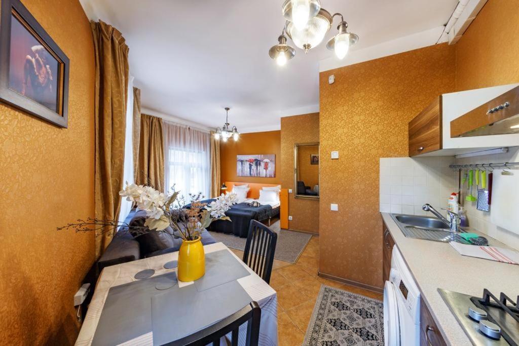 Rigacomfyapart Free Parking Bagian luar foto